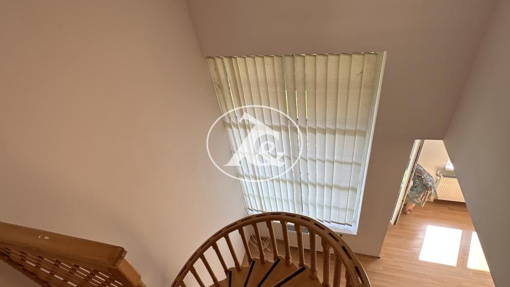 NOVÁ CENA! Štýlový 3-izbový mezonet 85 m² v centre Stupavy – s parkovaním a terasou