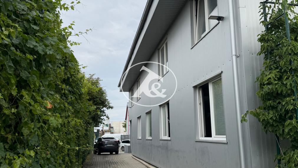 Polyfunkčná budova – obchod, služby, výroba, sklady