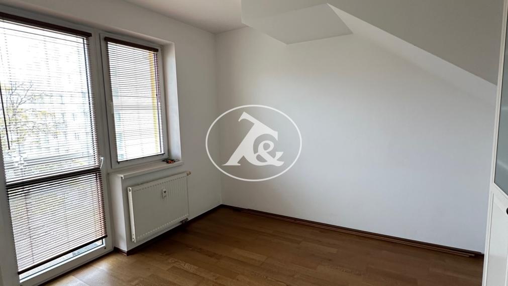 4-izbový mezonet s terasou v Ružinove  na Muškátovej ul. - pre tých, čo chcú viac než len byt