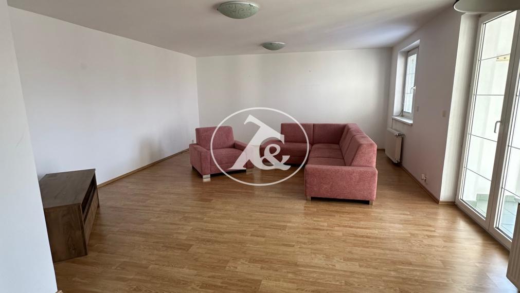 TOP ponuka: 3-izbový byt s 2 loggiami – Lamač, Bakošova ul.