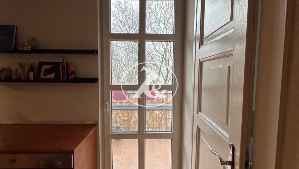 Predaj nadčasového  2-izbového  bytu po kompletnej rekonštrukcii v srdci Starého Mesta – Dobrovského ul.