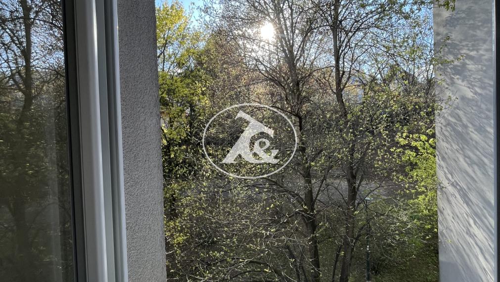 Predaj zrekonštruovaného 4.izb. bytu v blízkosti Devínskej Kobyly – Tranovského ulica.