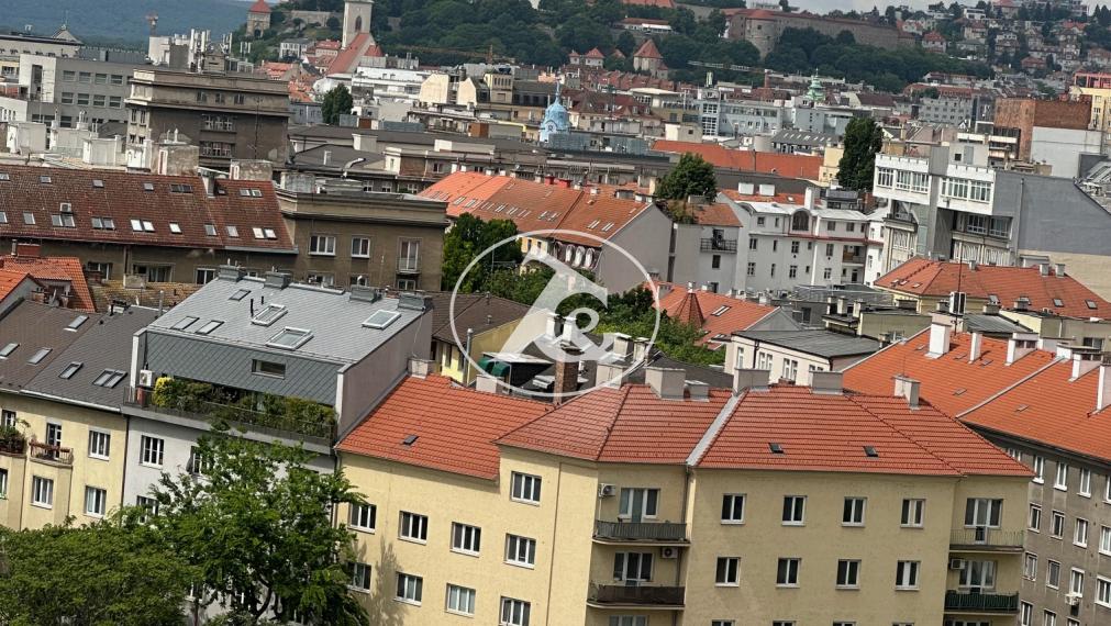 4-izbový byt s panoramatickým výhľadom na Bratislavský hrad | SKY PARK 1