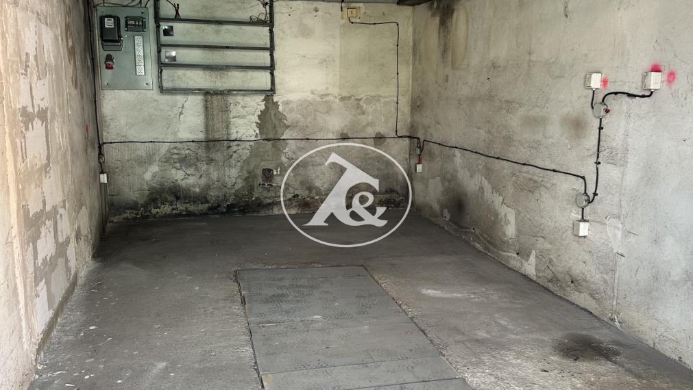 Murovaná garáž v osobnom vlastníctve na Polárnej ul., Ružinov - predaj