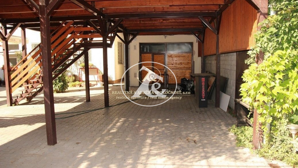 VÝBORNÁ LOKALITA - KOMERČNÝ PRIESTOR V RUŽINOVE, ONDAVSKÁ UL.