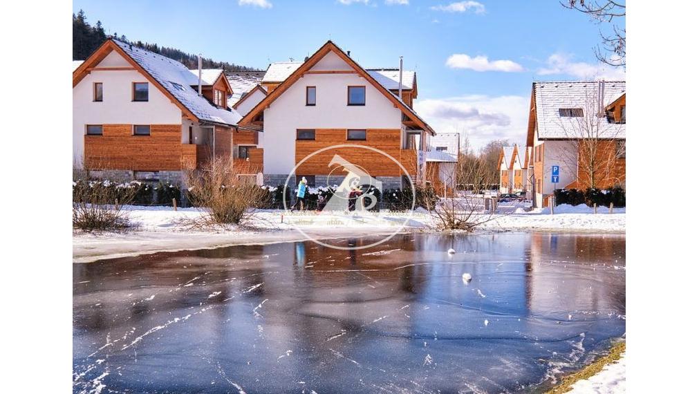 !NAJNIŽŠIA CENA NA TRHU! Apartmán v Mýte pod Ďumbierom na predaj