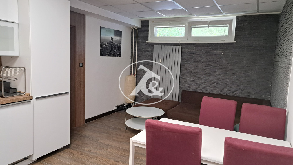 EXKLUZÍVNA PONUKA -  NEBYTOVÝ PRIESTOR ZREKONŠTRUOVANÝ NA 3-IZB.BYT, SEGNEROVA UL. TICHÉ PROSTREDIE