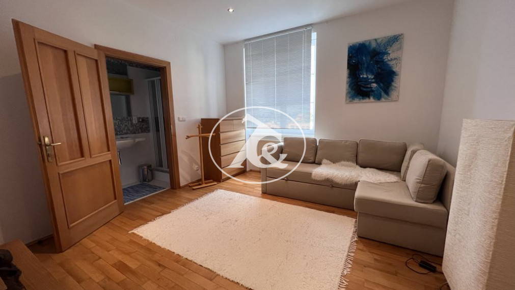 Bývanie pri Bratislavskom hrade v 4-izbovom byte