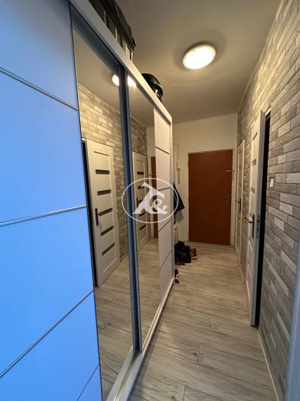 Predaj 2-izb. bytu, Nové Zámky - M.R.Štefánika