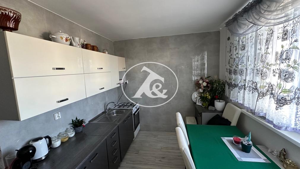 Predaj 2-izb. bytu, Nové Zámky - M.R.Štefánika