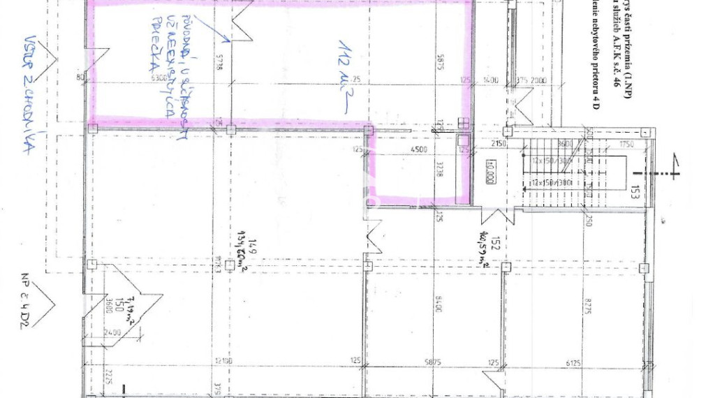 obchodný priestor s výkladom na frekventovanej ulici !