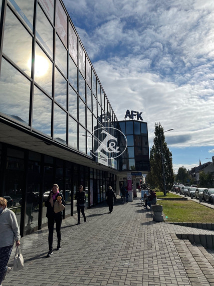 Priestor 36,6 m2 - dve miestnosti - na poschodí v AFK !