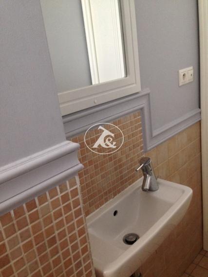 Predaj jedinečného exkluzívneho  5-izbového bytu  s vysokými stropmi na Tolstého ul.