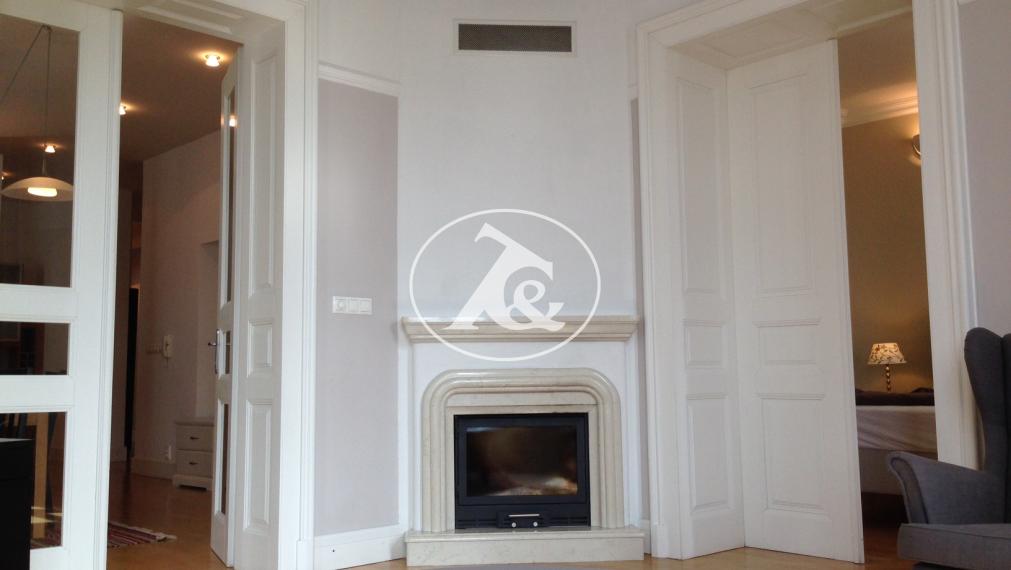 Predaj jedinečného exkluzívneho  5-izbového bytu  s vysokými stropmi na Tolstého ul.