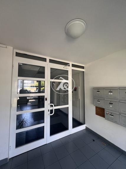 PREDAJ 3-izbový byt s vlastnou záhradou a klimatizáciou – Ľubovníková, BA, Devínska Nová Ves - PREDANÉ!