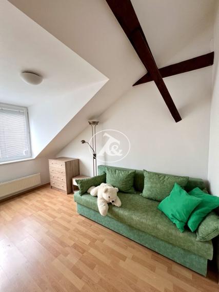 PREDAJ -veľký priestranný mezonet pre rodinu alebo skvelá investícia na Airbnb