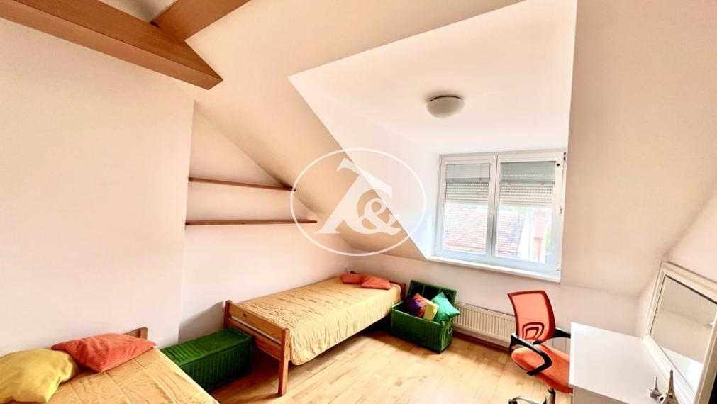 PREDAJ -veľký priestranný mezonet pre rodinu alebo skvelá investícia na Airbnb