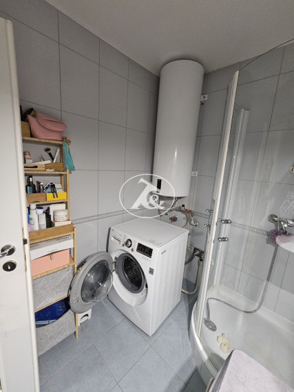 Exkluzívny 4-izbový byt na predaj vo vyhľadávanej rezidenčnej časti mesta RUŽINOV - NIVY - roh Rastislavova a Záhradnícka ul.