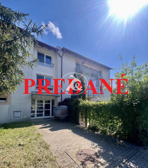 PREDAJ 3-izbový byt s vlastnou záhradou a klimatizáciou – Ľubovníková, BA, Devínska Nová Ves - PREDANÉ!