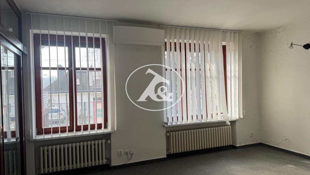 Dom s ateliérom na bývanie aj podnikanie - Patrónka