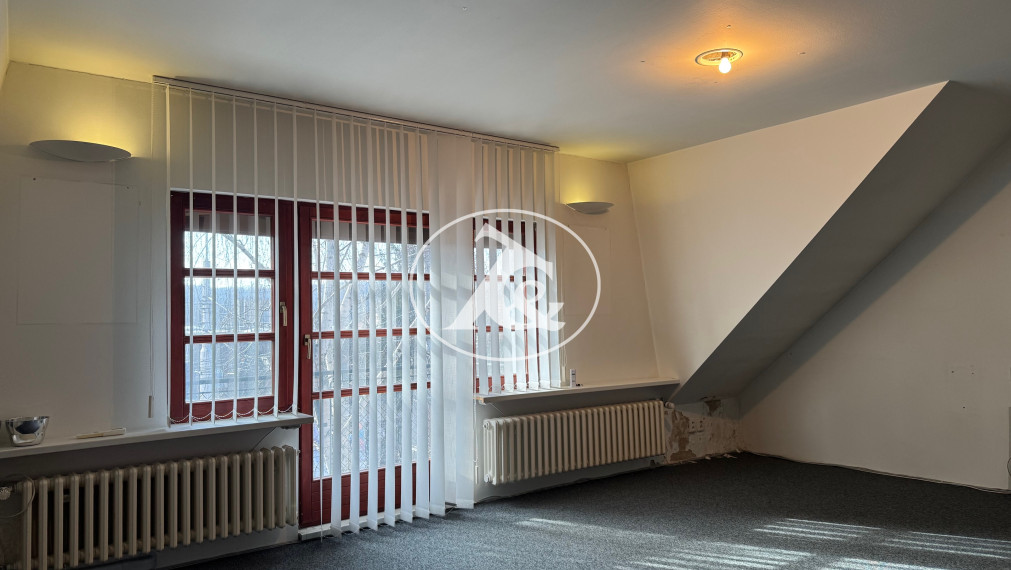 Dom s ateliérom na bývanie aj podnikanie - Patrónka