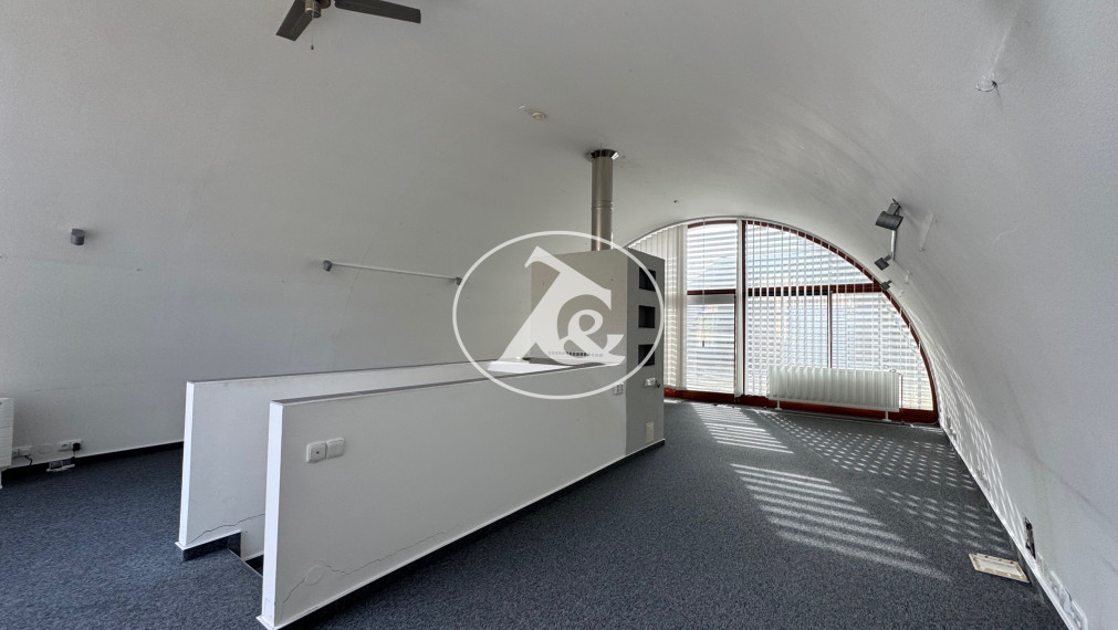 Dom s ateliérom na bývanie aj podnikanie - Patrónka