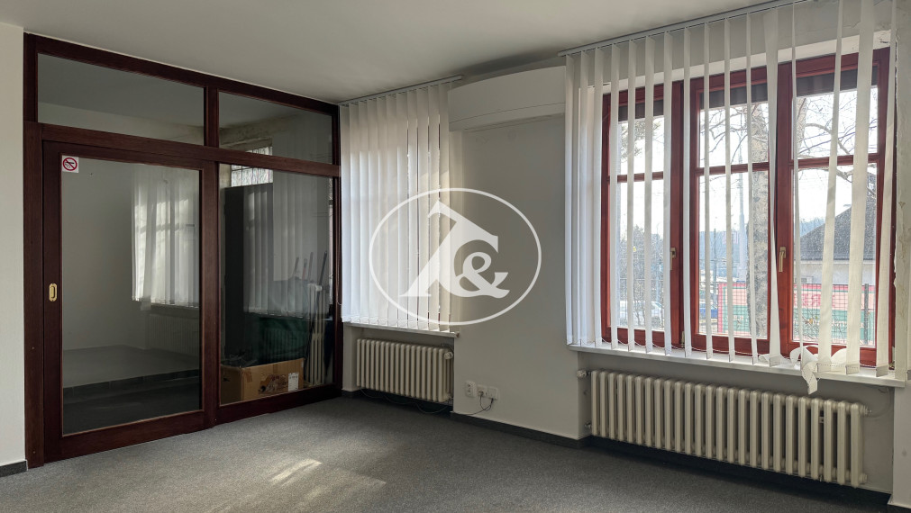 Dom s ateliérom na bývanie aj podnikanie - Patrónka