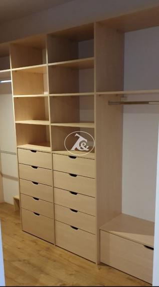 Predaj-4 i R,D bezbarierový, pri Piešťanoch/Moravany nad Váhom, vysoký štandard: klíma, krb, kamerový systém, automatická závlaha, robotické kosenie trávy