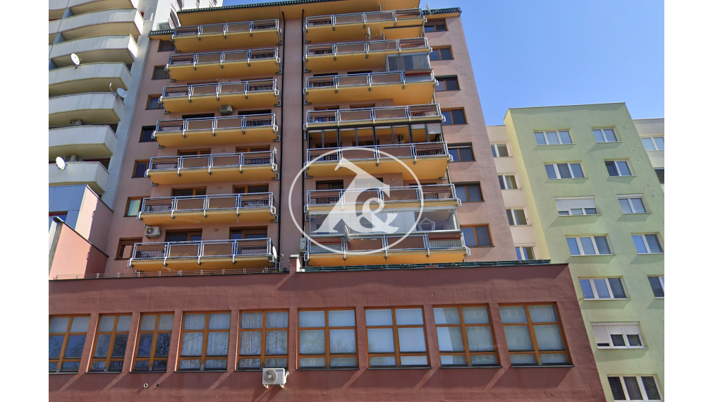 Na predaj samostatná garáž v podzemnej garáži v Ružovej doline