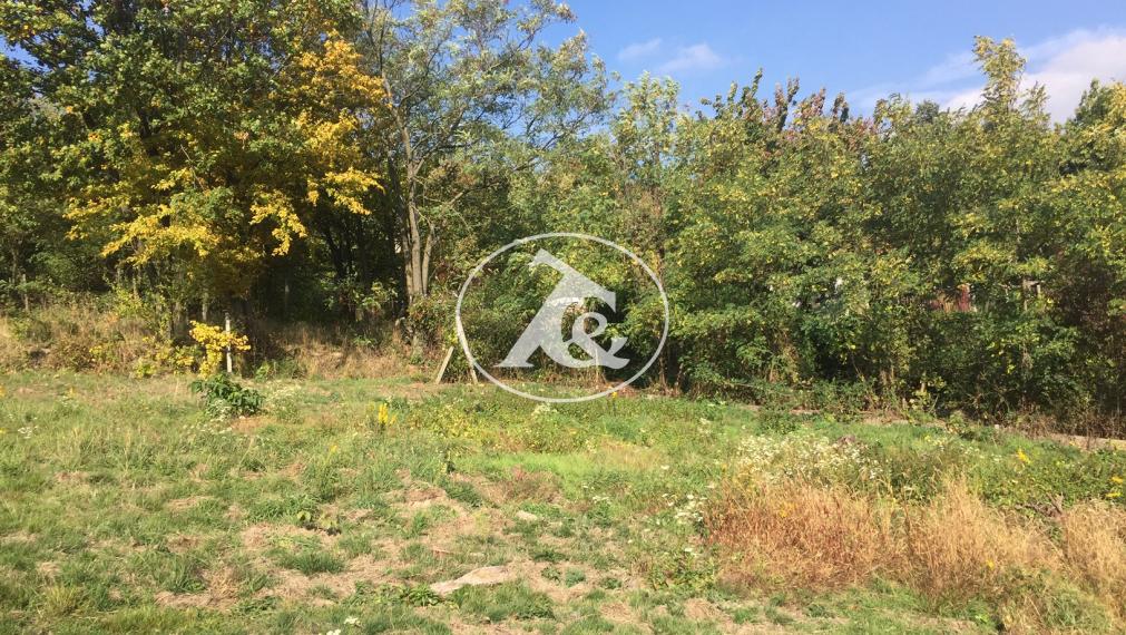 Predaj atraktívneho pozemku s neobmedzeným výhľadom v Rači - Popolná ul.