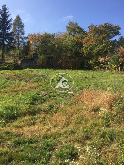 Predaj atraktívneho pozemku s neobmedzeným výhľadom v Rači - Popolná ul.