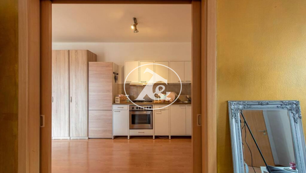 Na predaj 3-izbový byt na Hviezdoslavovom nám. Bratislava