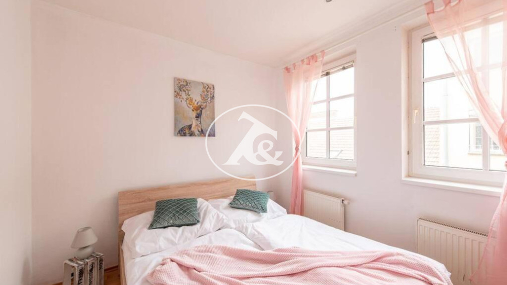 Na predaj 3-izbový byt na Hviezdoslavovom nám. Bratislava