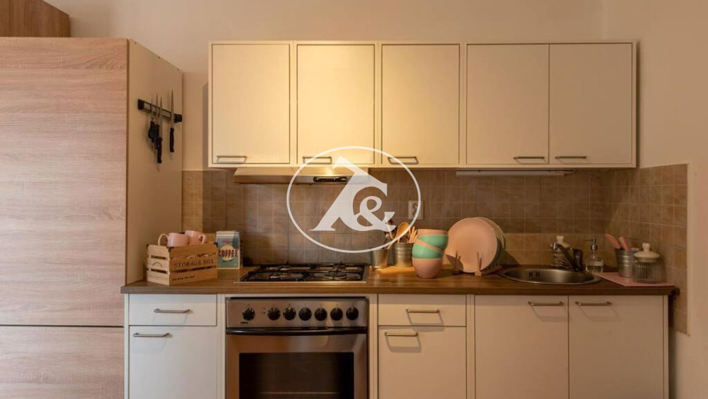 Na predaj 3-izbový byt na Hviezdoslavovom nám. Bratislava