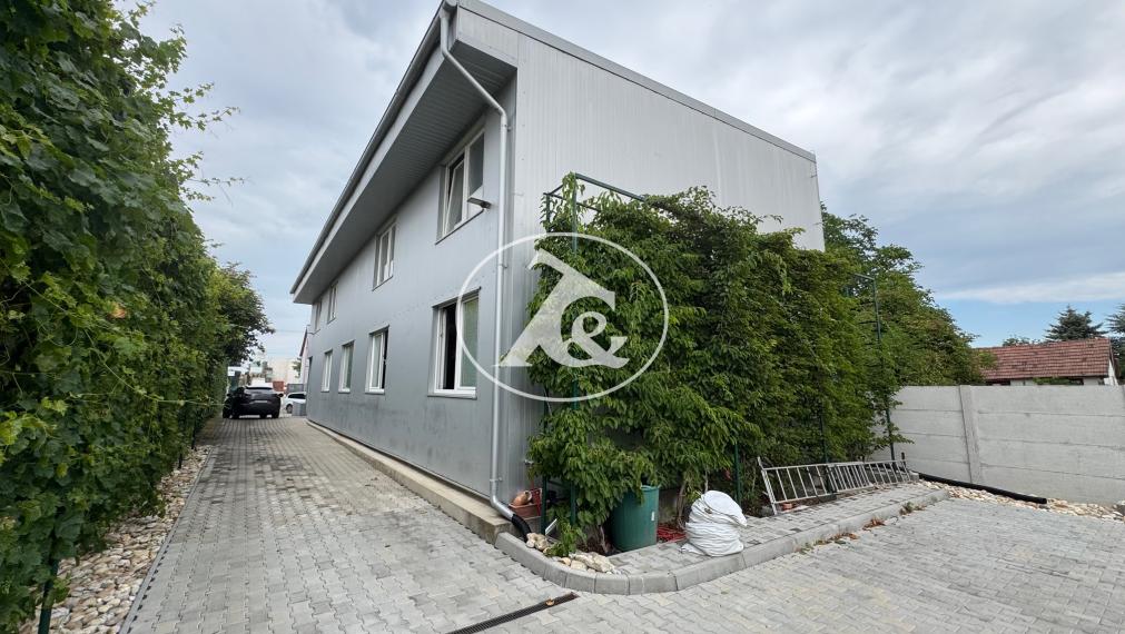 Polyfunkčná budova – obchod, služby, výroba, sklady