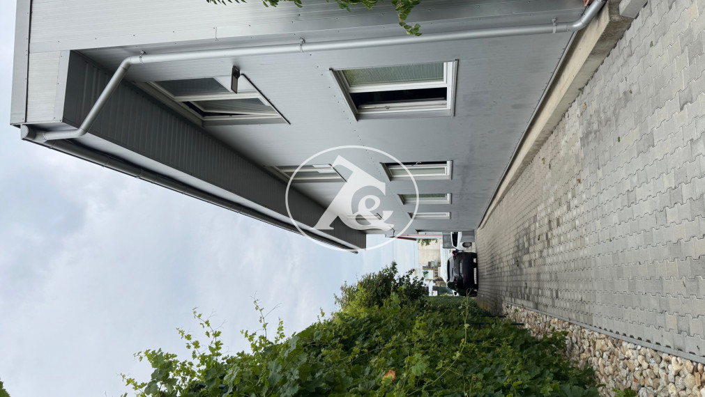 Polyfunkčná budova – obchod, služby, výroba, sklady