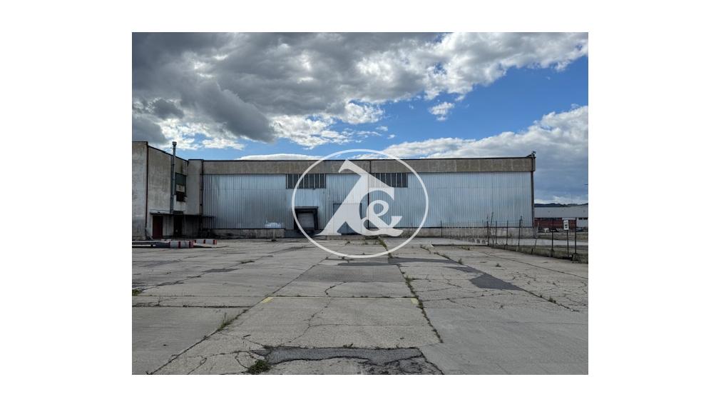 Prenájom nezateplenej haly 1152 m2 - výroba. sklad...