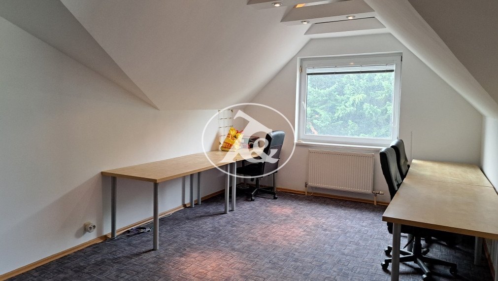 NEBYTOVÝ PRIESTOR V RD V STAROM MESTE, UL.PRI HABÁNSKOM MLYNE, 84 M2