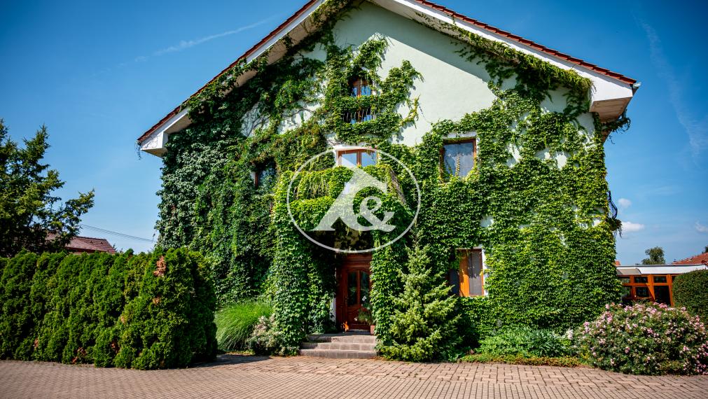 Výborná investičná príležitosť – predaj budovy penziónu  v Moravanoch nad Váhom