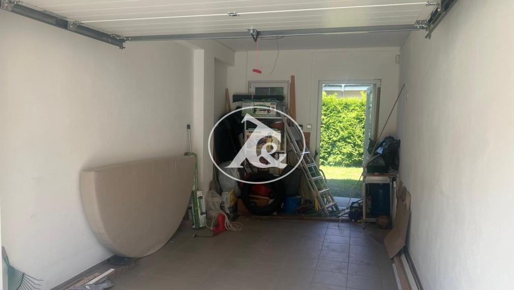 PRENÁJOM NÁDHERNÉHO 4,5-IZB. 2-PODLAŽNÉHO RODINNÉHO DOMU S GARÁŽOU A ZÁHRADOU V TICHOM PROSTREDÍ (CHORVÁTSKY GROB)