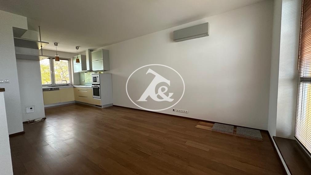 4-izbový mezonet s terasou v Ružinove  na Muškátovej ul. - pre tých, čo chcú viac než len byt