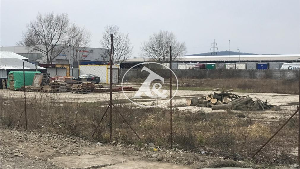 Prenájom oploteného pozemku - výmery: 315, 650 a 990 m2