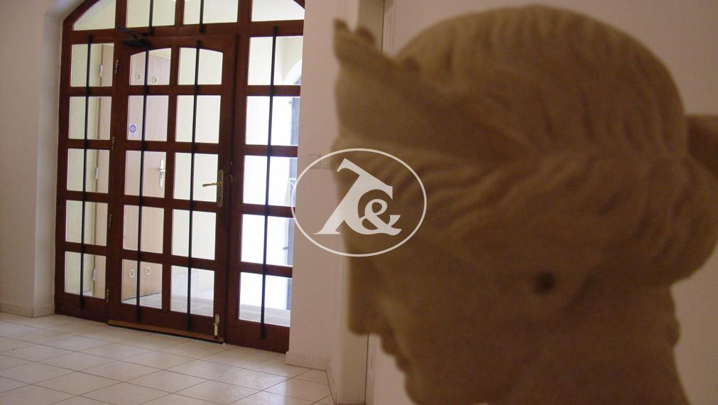 Samostatná kancelária 25 m2 v krásnej budove