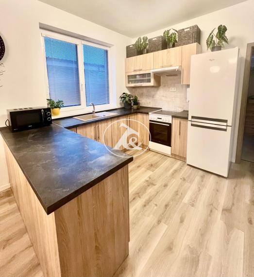 Rodinný dom, ktorý má všetko: priestor, záhradu, parking aj kľud pre rodinné bývanie