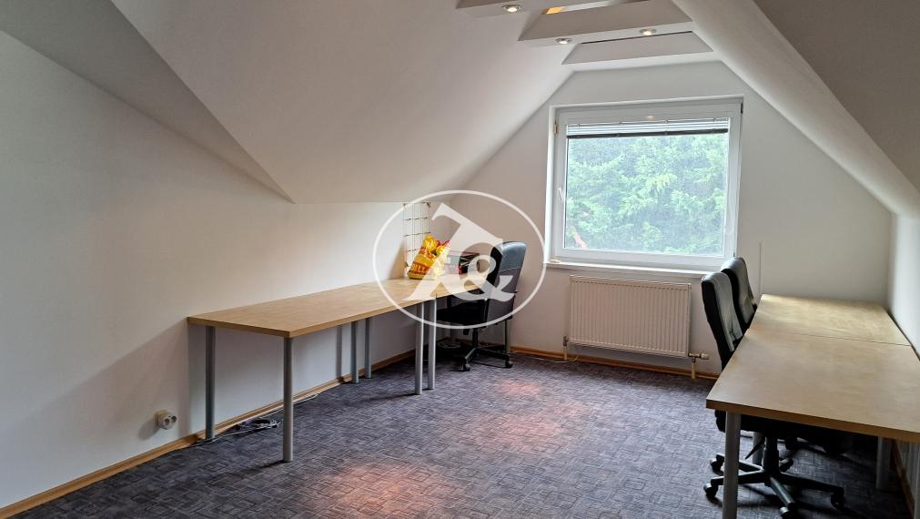 NEBYTOVÝ PRIESTOR V RD V STAROM MESTE, UL.PRI HABÁNSKOM MLYNE, 84 M2