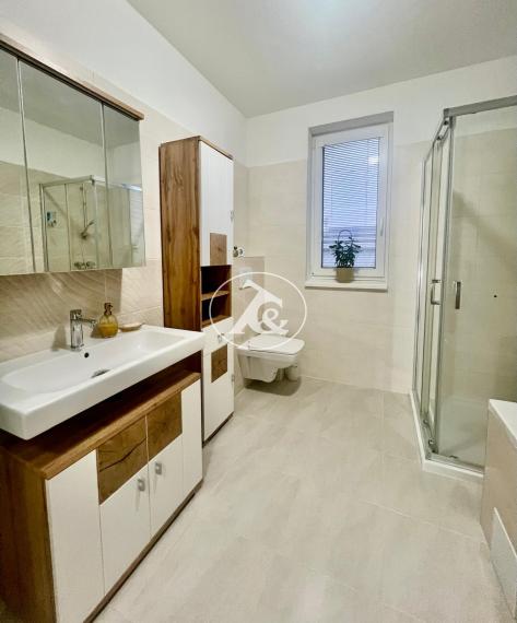 Rodinný dom, ktorý má všetko: priestor, záhradu, parking aj kľud pre rodinné bývanie