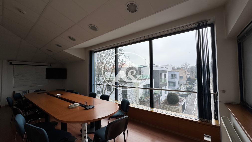 Administratívna budova v TOP ! lokalite Bratislavy