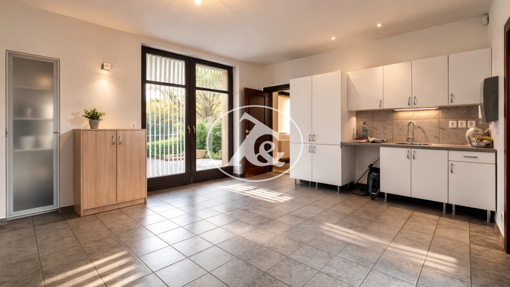 !!! MIMORIADNA PONUKA !!! Dom na bývanie aj podnikanie