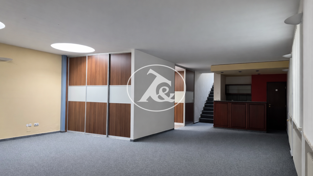 !!! MIMORIADNA PONUKA !!! Dom na bývanie aj podnikanie