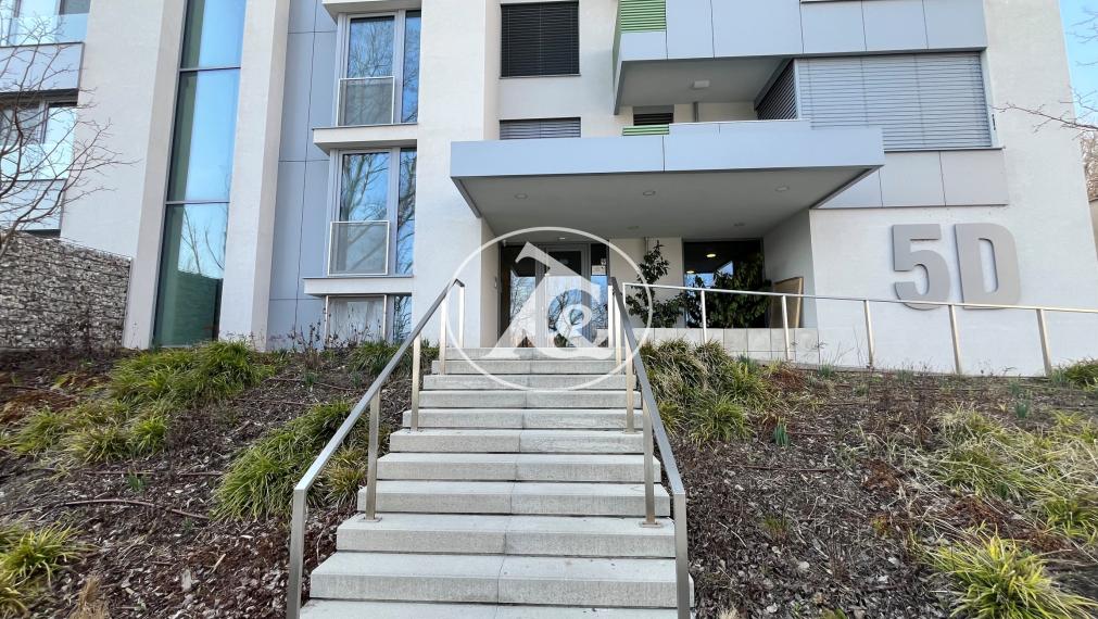 Predaj 2-izbového bytu s loggiou, pivnicou a parkovaním – projekt Zelené Záluhy